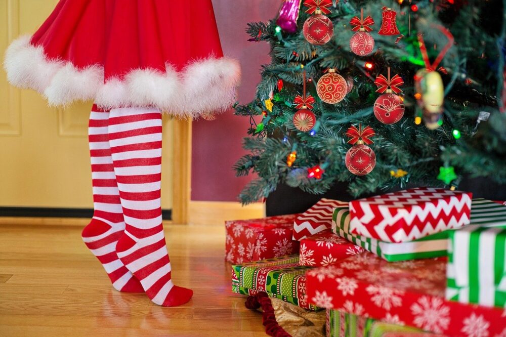 クリスマスツリーを安く買う方法を徹底解説!半額や値引きセール時期も紹介!